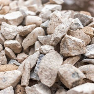 Jual Batu Limestone di Bekasi – Harga Per Kubik / Truk (Rit) Terbaru 2025